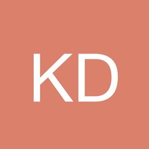 Meet your Posher, Katelyn